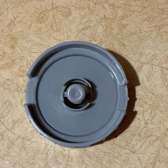 Cat or Dog automatic circulating water dispenser bubble ball water dish grey . - Picture 7 of 11